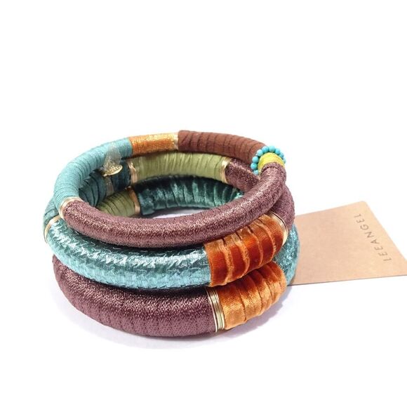 Neiman Marcus Lee Angel Women's Brass Multi Chain Charm Bracelet NWT 210 - Picture 9 of 9